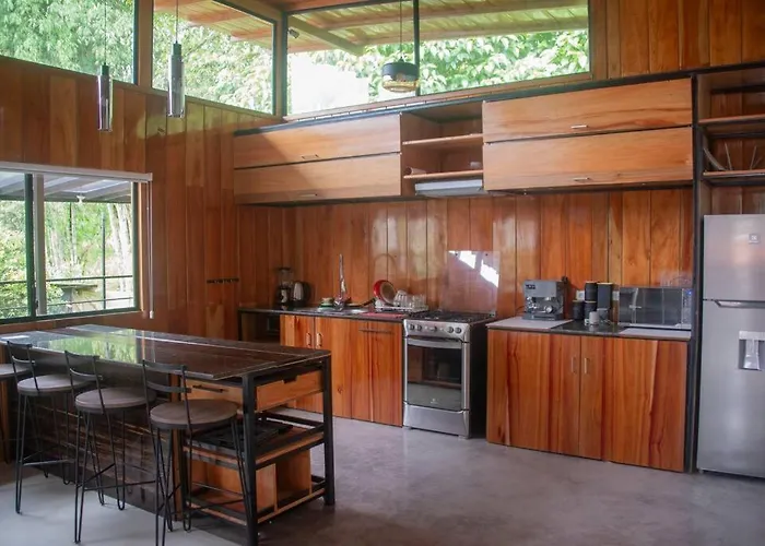 Maison Mindo